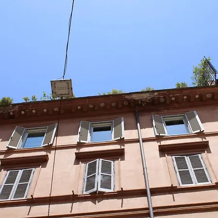48 Fourty Eight Luxury Apartment