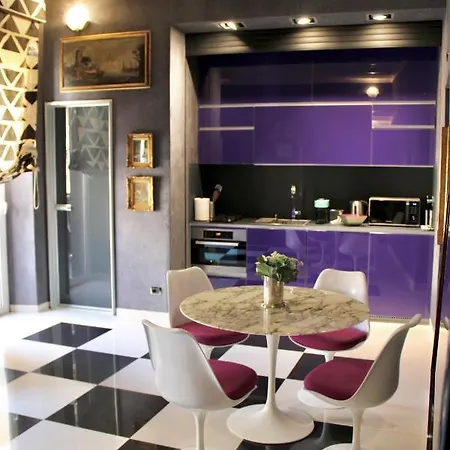 48 Fourty Eight Luxury * Rome