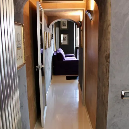48 Fourty Eight Luxury Apartment